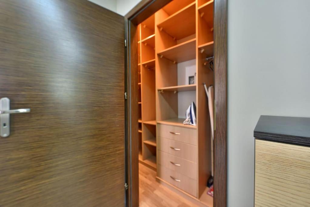 Argentis Wiezienna Apartamento Wrocław Exterior foto